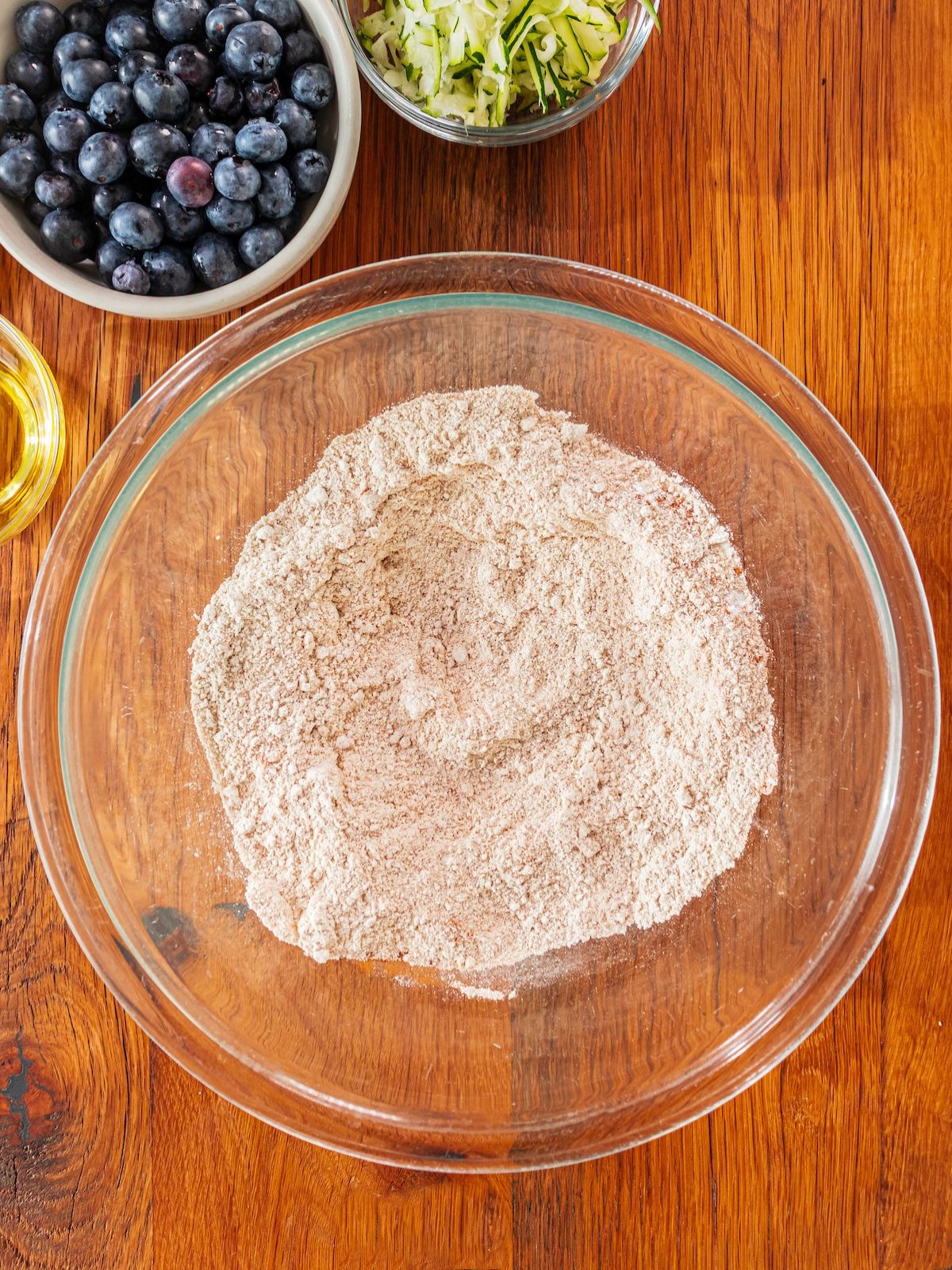 All the dry ingredients in a bowl.