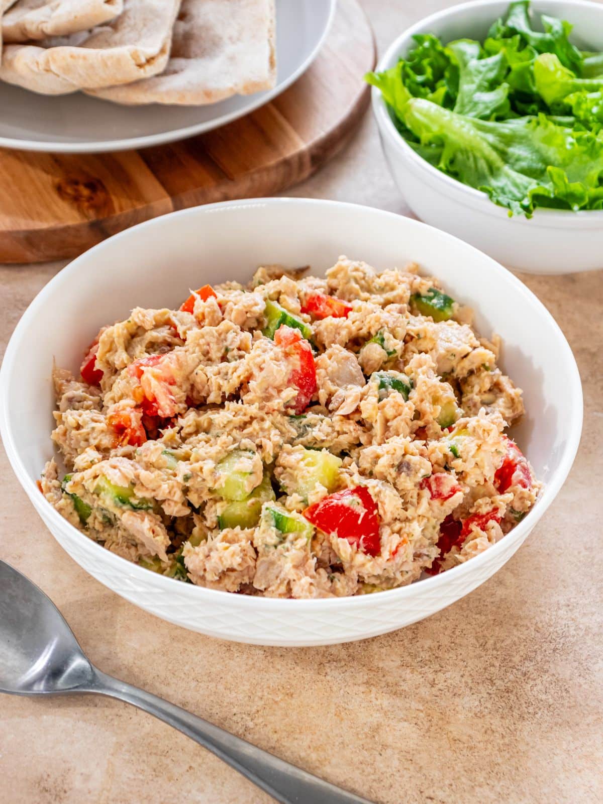 The mixed ingredients put in a bowl to serve.